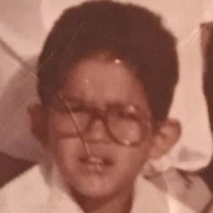 Meet your Posher, Emmanuel